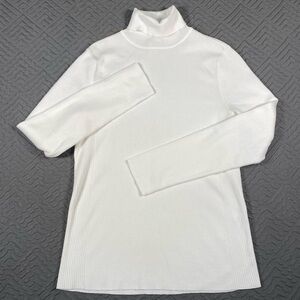 Chico’s Off White Turtleneck Sweater Size M *tiny flaw see description*